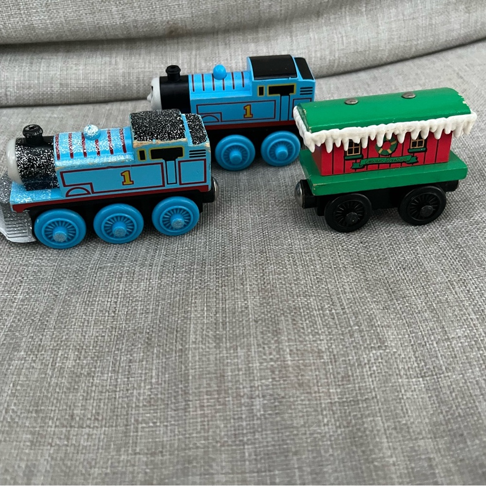Winter Wonderland Thomas & Winter Caboose Thomas & Friends wooden trains